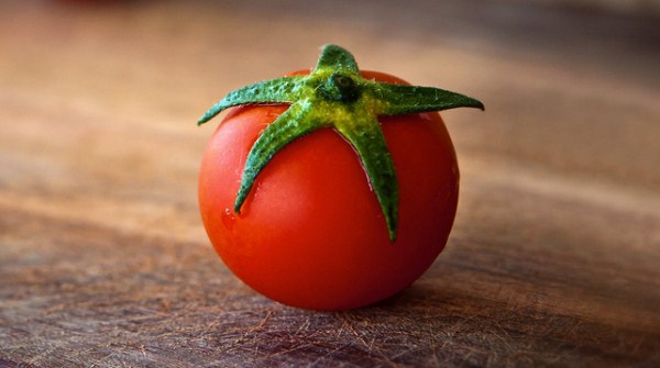 Tomat untuk Meningkatkan Kolagen